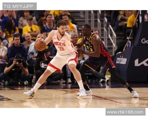 火箭惨败勇士：哈登全场20投4中砍下14分，战神跌落凡尘？